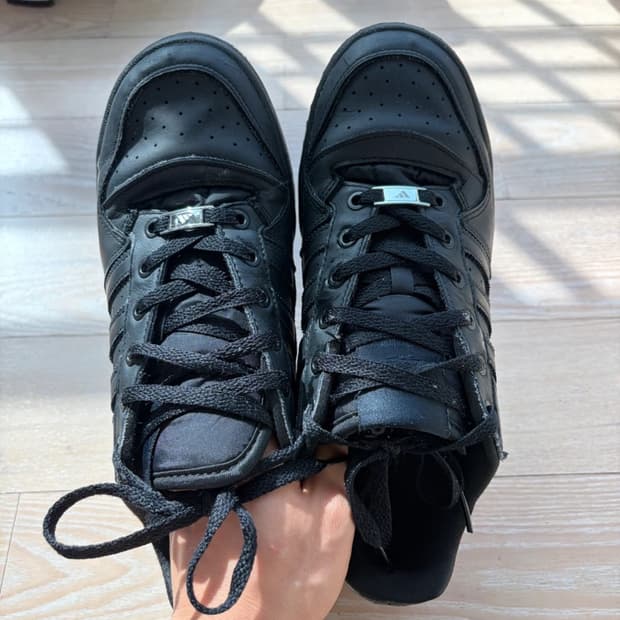 에어포스맛 아디다스 포럼 265 블랙