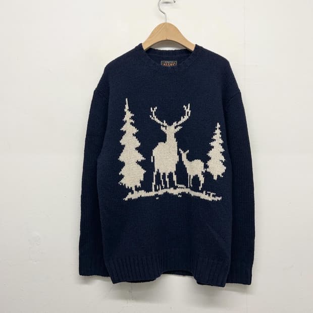 빔즈플러스 사슴 니트 스웨터