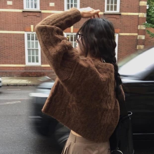 오버테이크 overtake 니트