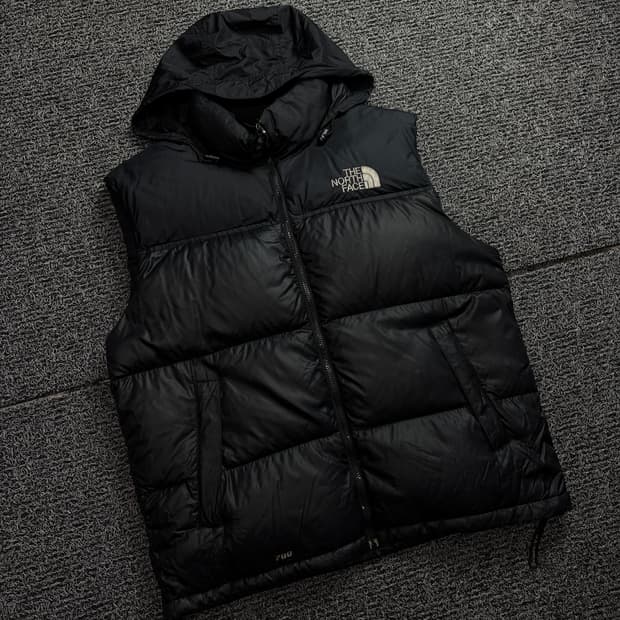 노스페이스 눕시 구스다운 배스트 블랙 1848