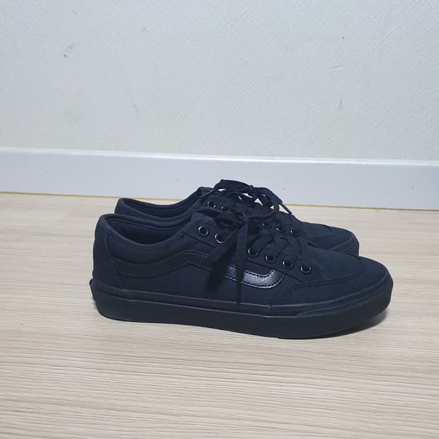 반스 블랙 스니커즈 260