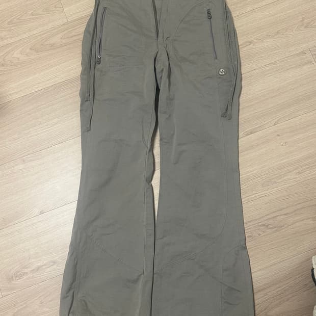 코이세이오 패널드 부츠컷