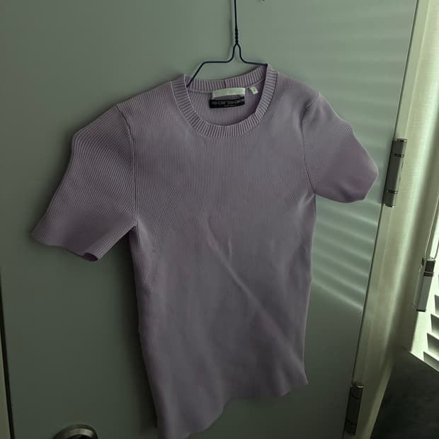 lavender knit zip short sleeves