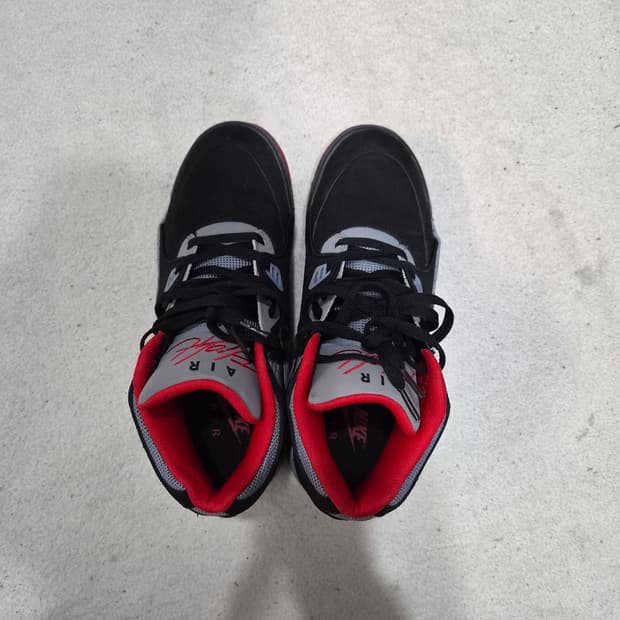 나이키  에어운동화265