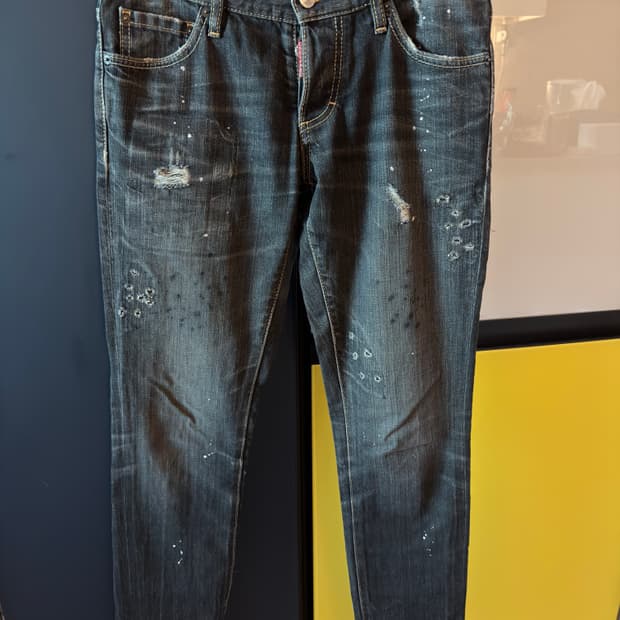 디스퀘어드 청바지 44사이즈