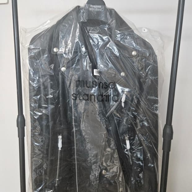 무신사 램스킨 레더자켓 새옷