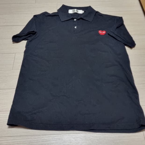 꼼데가르송 카라티 반팔 L 100