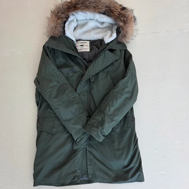 리얼아크만패딩.   L