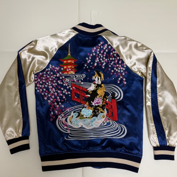 자수 스카잔 팝니다. 