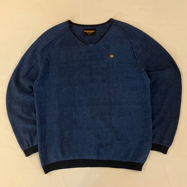 디젤 블랙 골드 모히칸 펜던트로고 와플 니트