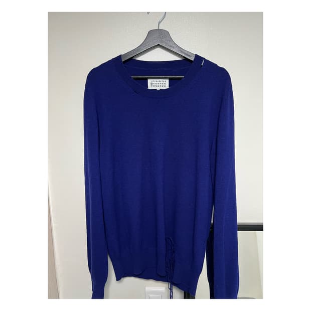 마르지엘라 디스트레스드 니트