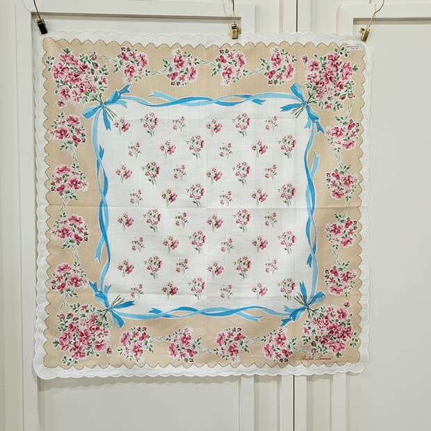 랄프로렌(Ralph Lauren) 플로럴 리본 프레임 손수건