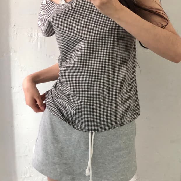 Margaret Howell 마가렛호웰 깅엄체크 슬리브리스 블라우스
