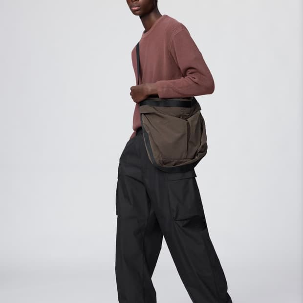 유니클로 와이드핏카고팬츠 (s)