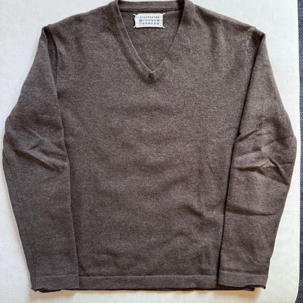 초기 마르지엘라 버진울 니트 스웨터