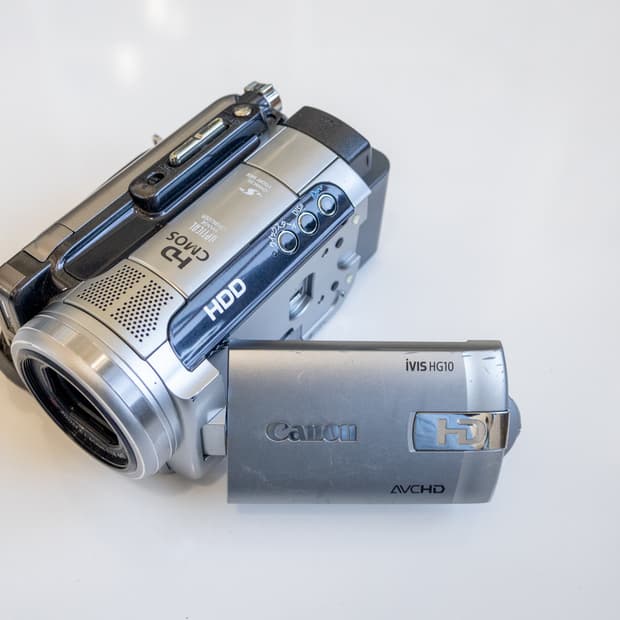 Canon Ivis HG10 / 빈티지 디지털 캠코더 
