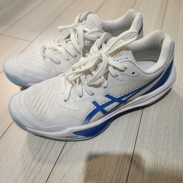 새상품급)아식스 스카이 앨리트FF3 W 1052A075103 여성용 배구