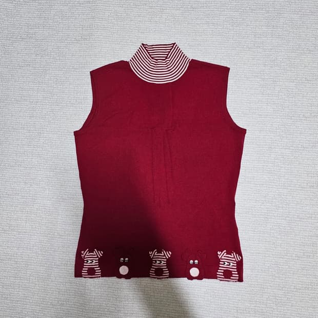 일본빈티지 엠유스포츠. 레드스판성굿  나시  90. 상태좋음