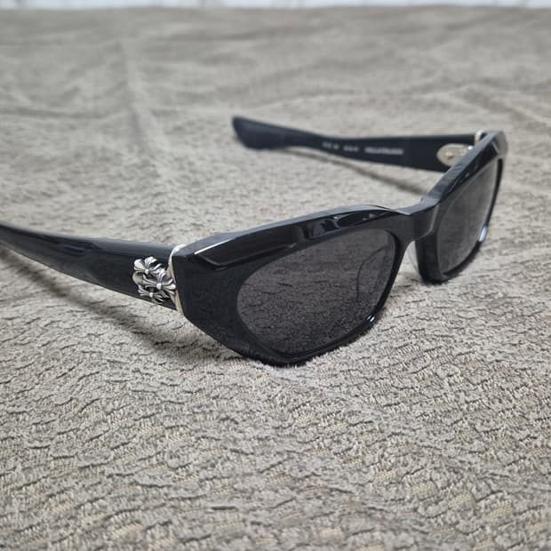 크롬하츠 할라발루 26년 신상