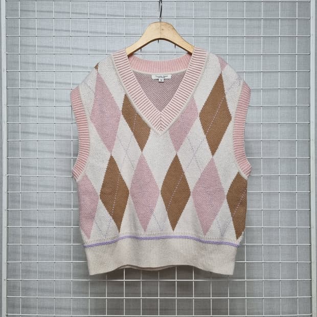 (택포) 써스데이아일랜드 니트베스트 니트조끼