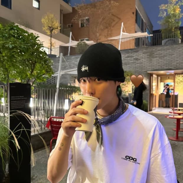 꼼데가르송 반팔