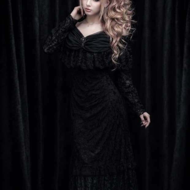 블랙 고딕 뱀파이어 드레스