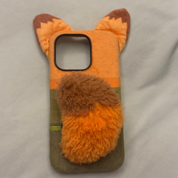 상하이 디즈니랜드 주토피아 닉 아이폰14프로 케이스