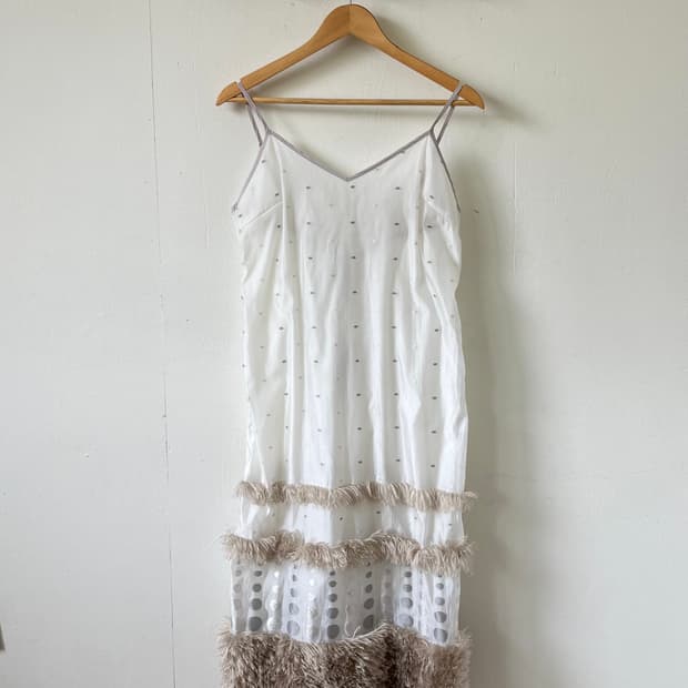 Lily Brown 백 로브 원피스