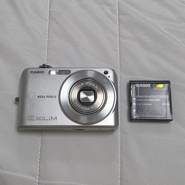 카시오 엑슬림 Exilim ex-z1050