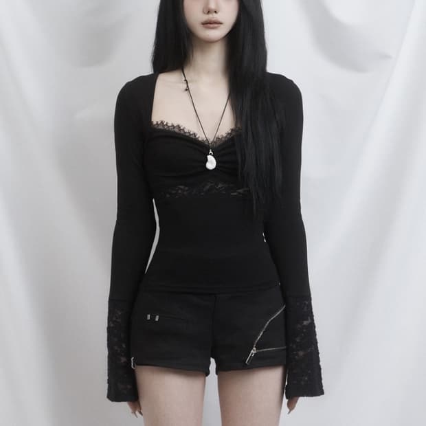 Soar 쇠아 Race Godic rayer top (BLACK)