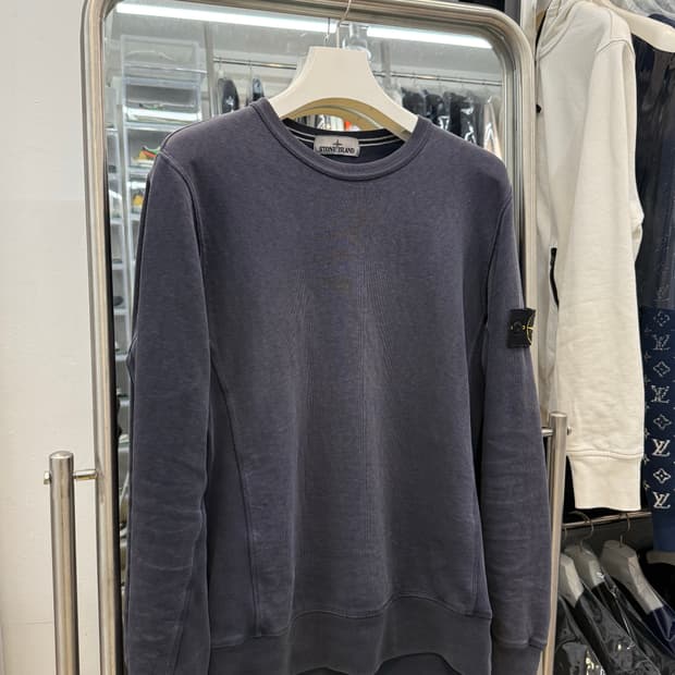 스톤아일랜드 맨투맨