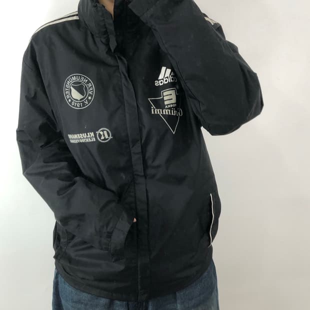 [L] 아디다스 VFR노이뮌스터 바람막이