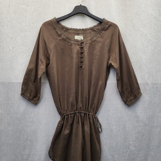 폴로 블라우스 브라운