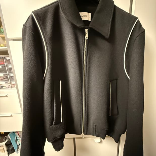 울 (wool)2 way 바시티 자켓 _블랙