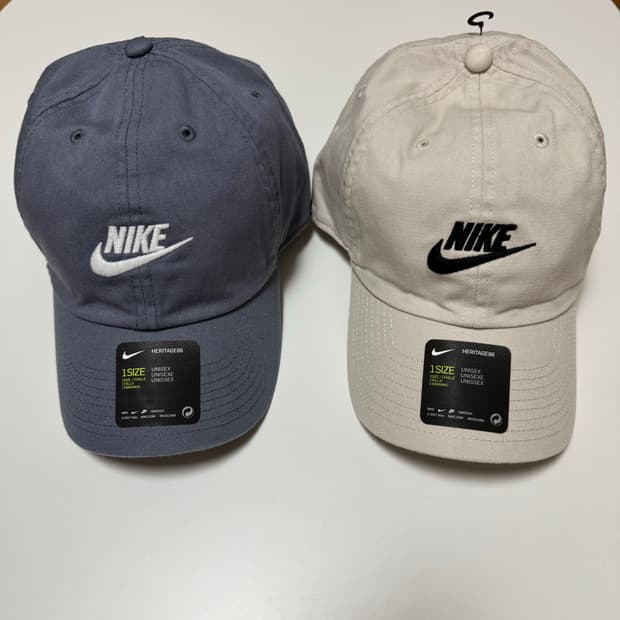 나이키 차콜 베이지 볼캡 일괄 미친 가격에 판매합니다!