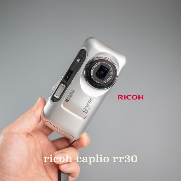 리코 caplio rr30 판매합니다.