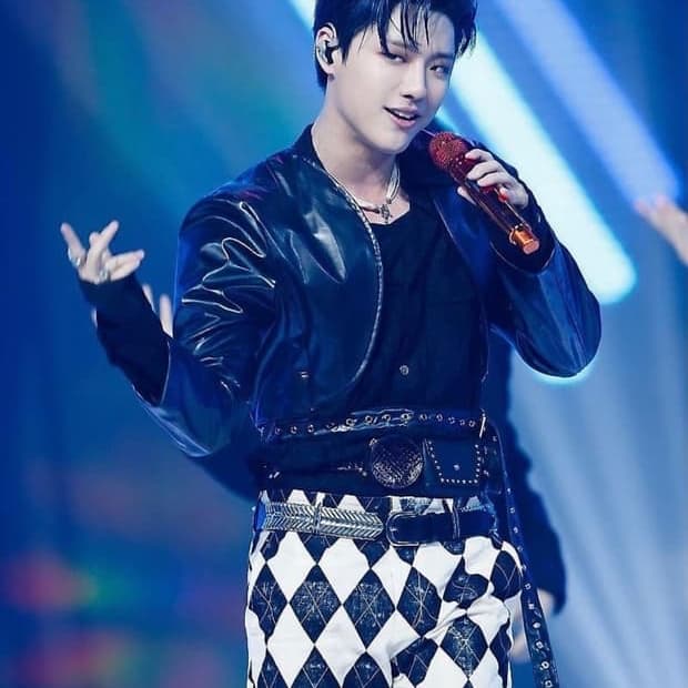 Masu 아가일 패턴 팬츠