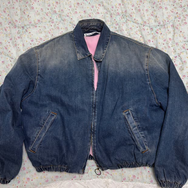 아크네스튜디오 패디드 데님 봄버 자켓 (50, 105)