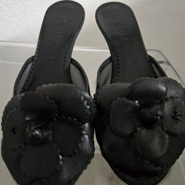 샤넬 까멜리아  샌들 34.5