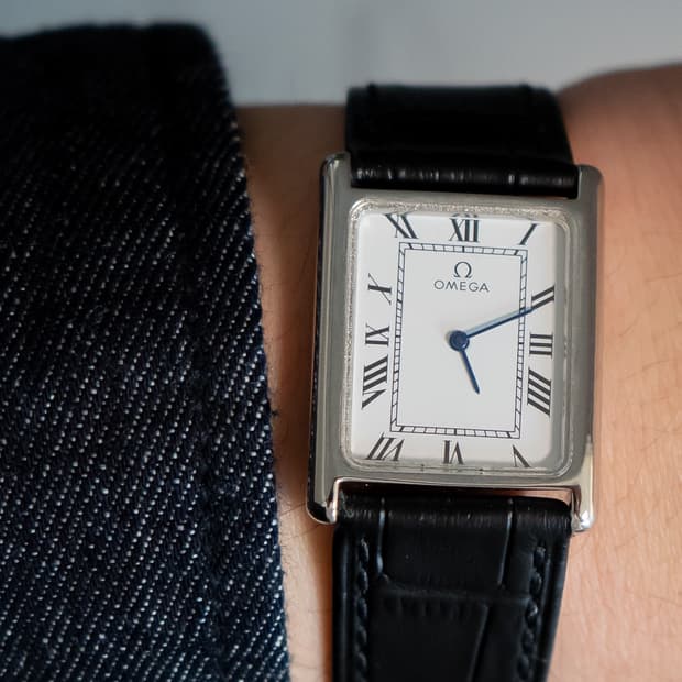 오메가 탱크 쿼츠 빈티지 시계
