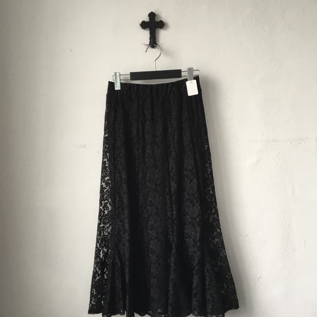 Flower pattern Lace long skirt