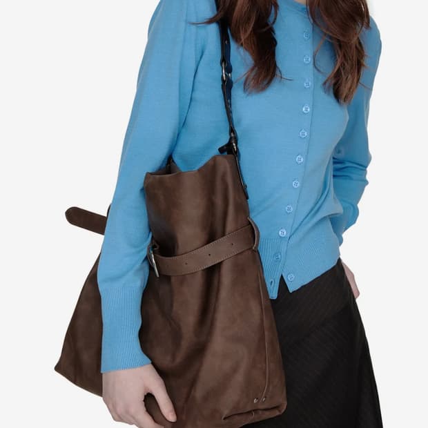 썬번프로젝트 Rivet Belted Big Bag (BROWN)