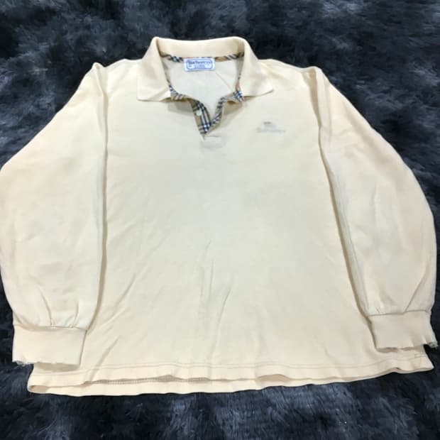 투티/A7 burberry pk 긴팔티 베이지 