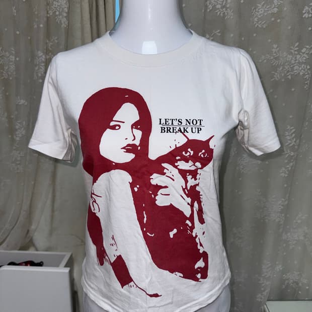 Vintage Red girl half T