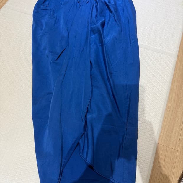 Clu 블루 스커트