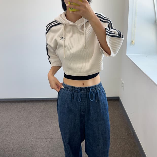 Adidas 아디다스 아이보리 니트 크롭 후드티