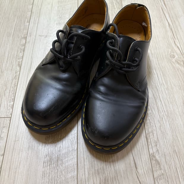 닥터마틴 1461 3홀 스무스 280