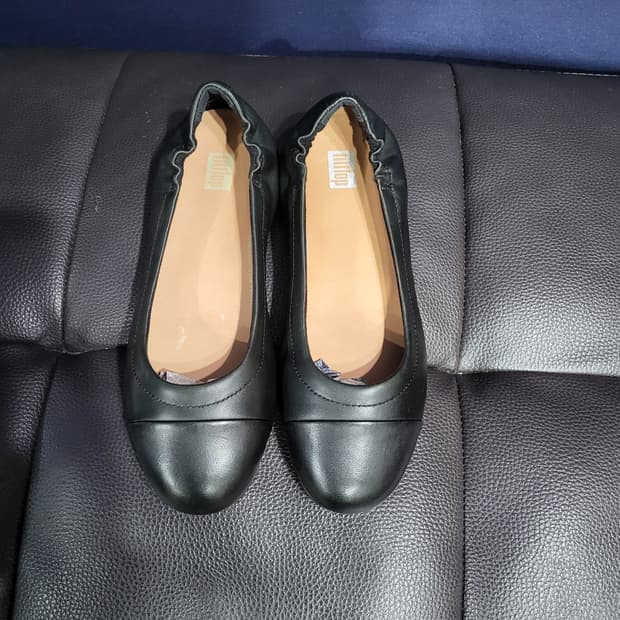 핏플랍 알레그로 레더 토 캡 발레플랫