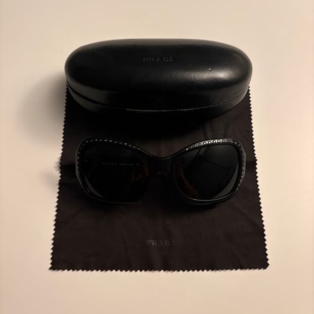 프라다 Prada 선글라스