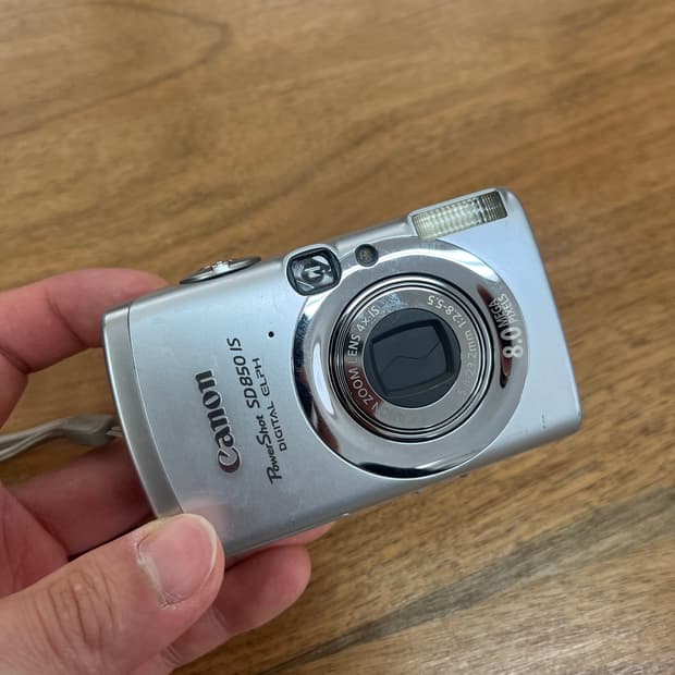 캐논 IXUS 950 IS(POWERSHOT SD850, IXY810)
